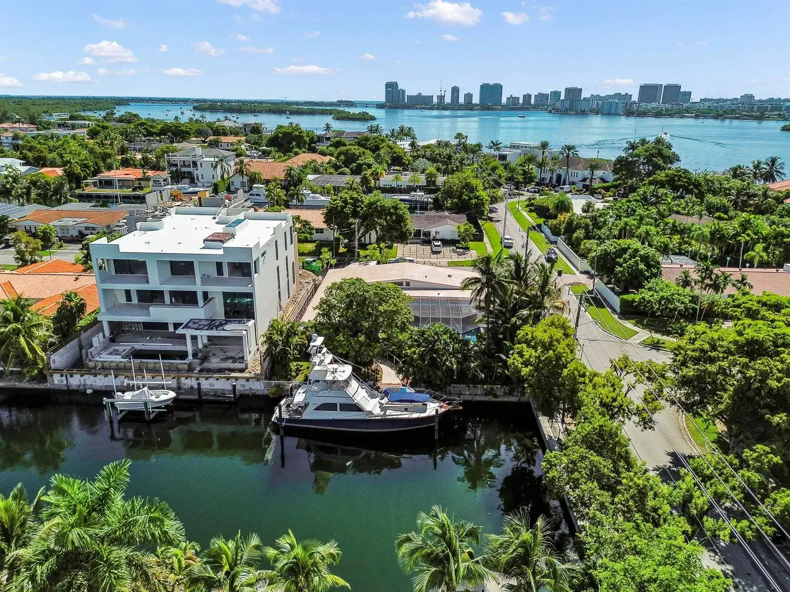 12990 Keystone Terrace, North Miami FL 33181 photo 3
