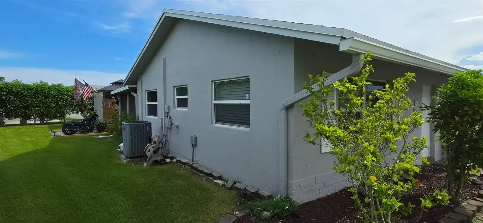 8100 NW 102nd Terrace, Tamarac FL 33321 photo 2
