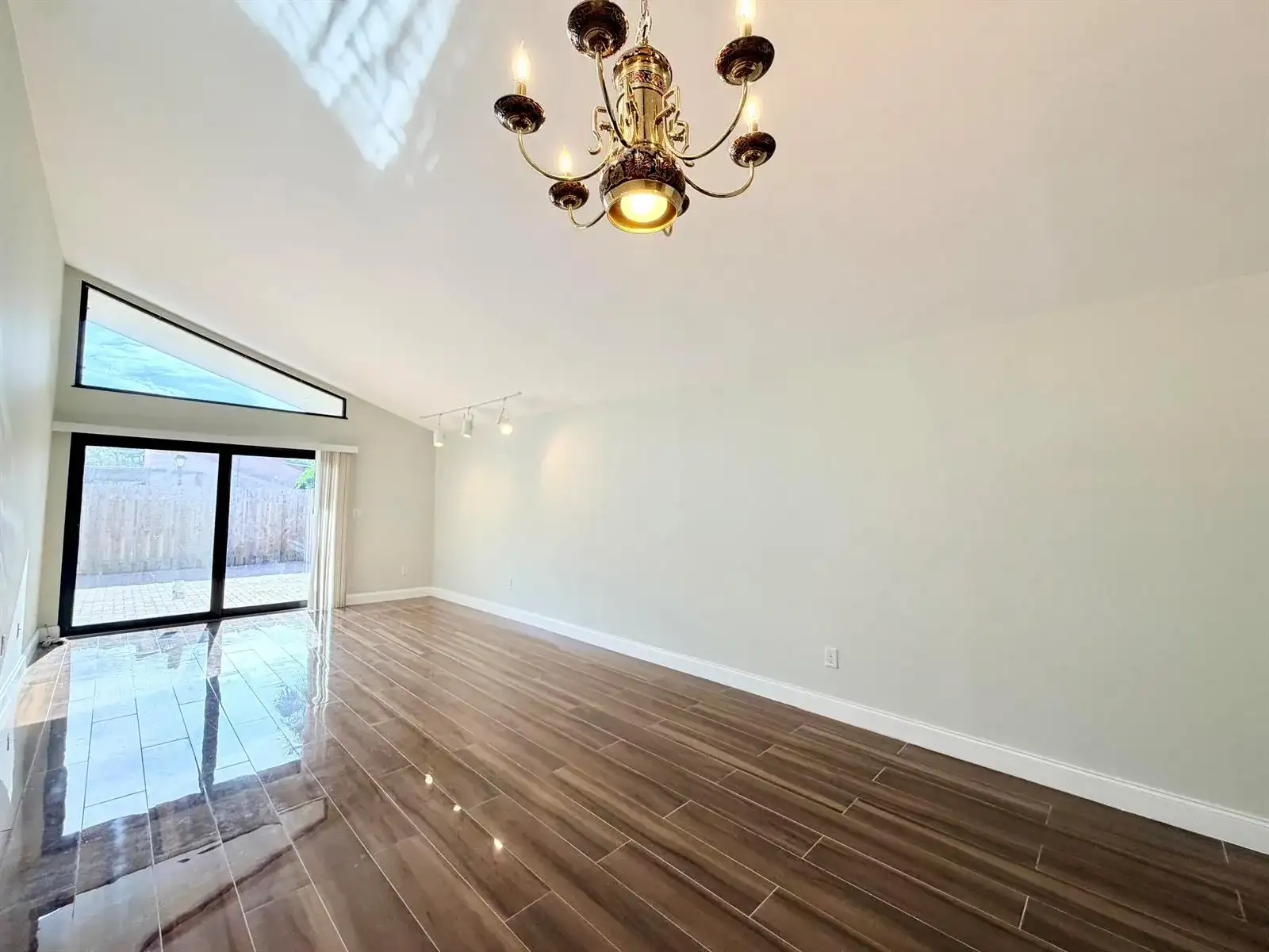 1720 NW 73rd Avenue, Plantation FL 33313 photo 3