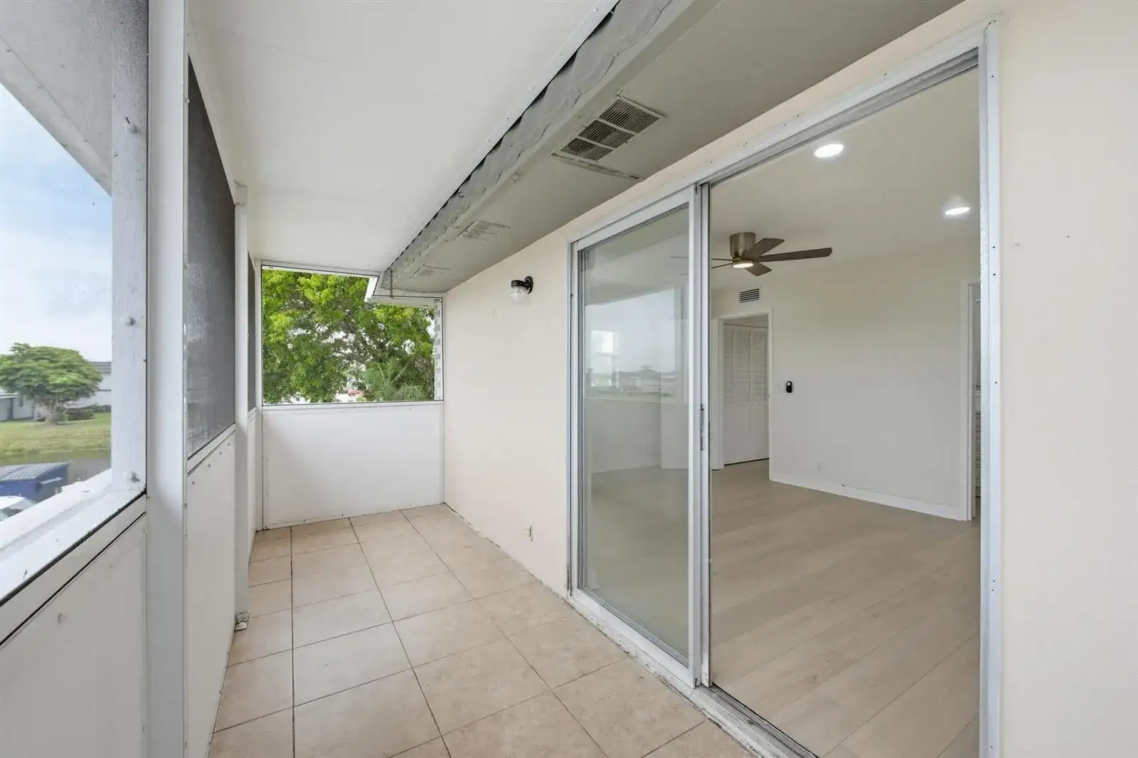 670 MONACO Court N, Delray Beach FL 33446 photo 2