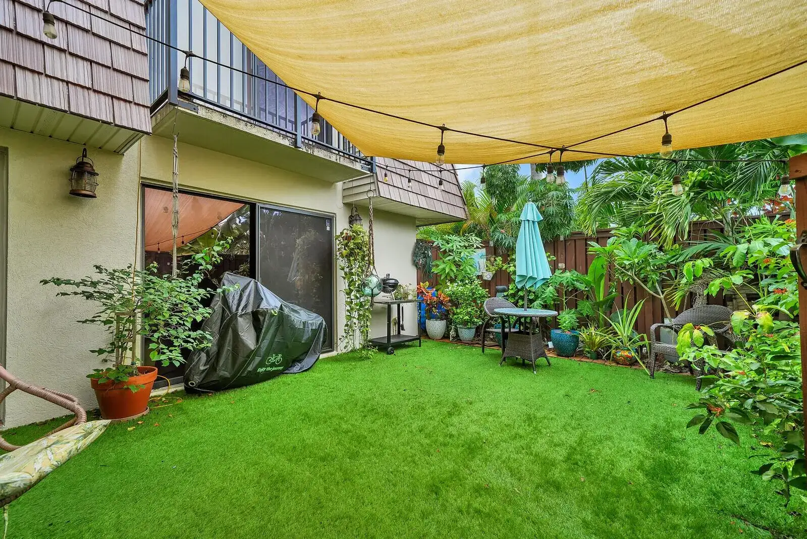 2716 SW 15th Street, Deerfield Beach FL 33442 photo 2