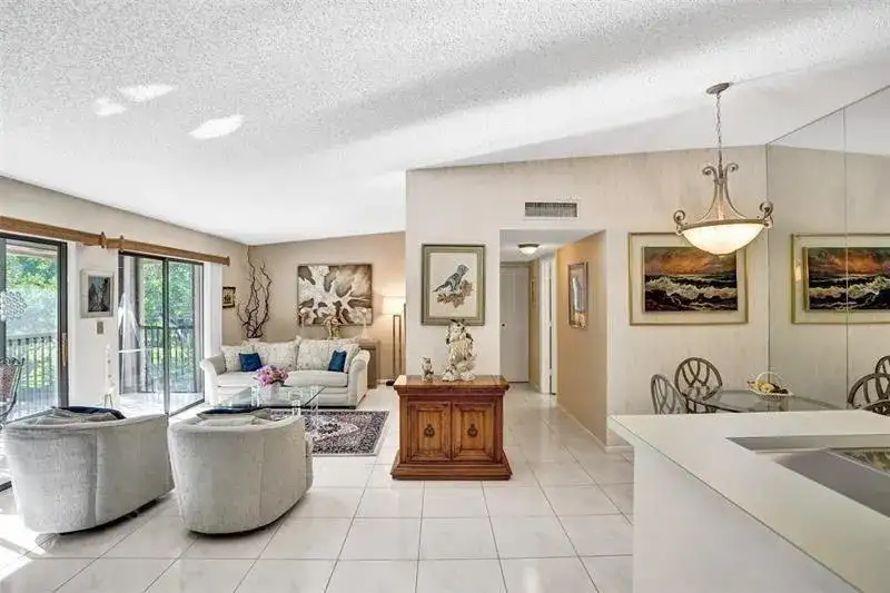 10783 W CLAIRMONT Circle # 205, Tamarac FL 33321 photo 3
