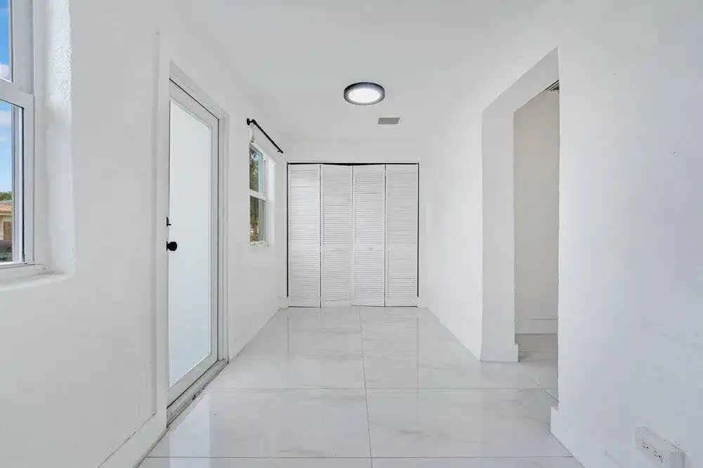2220 HOPE Street, Hollywood FL 33020 photo 2