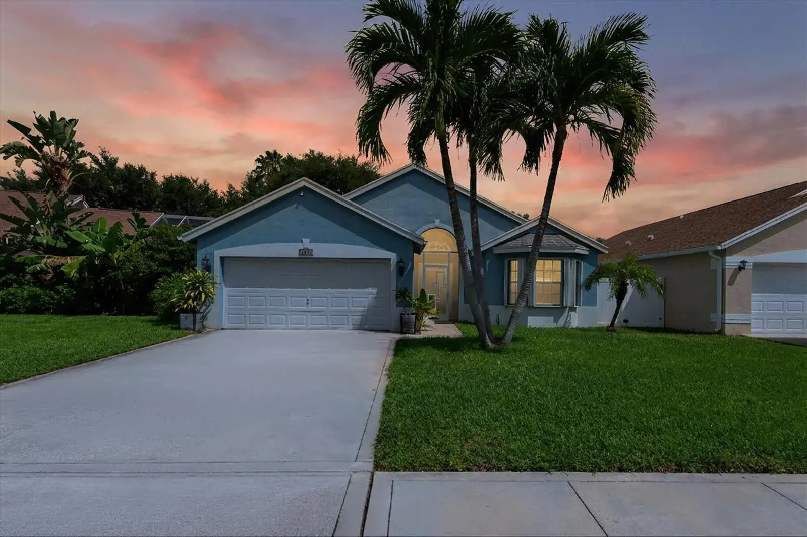 103 Saddle Trail, Royal Palm Beach FL 33411 photo 2