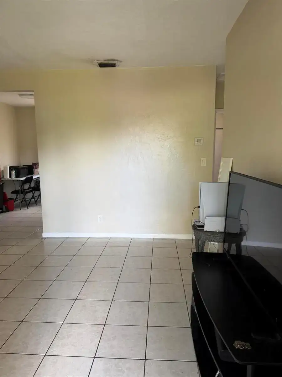 2501 SW 3RD Street, Fort Lauderdale FL 33312 photo 3