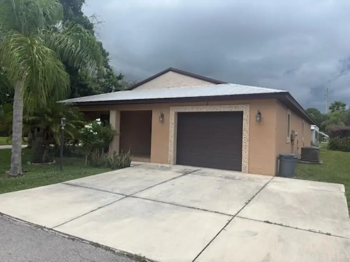 1 Barcelona Lane, Port St. Lucie FL 34952 photo 3
