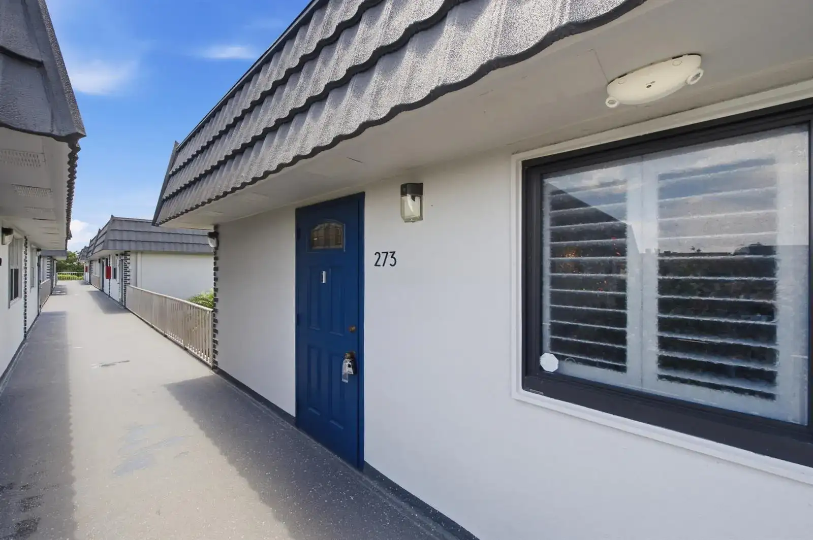 273 Saxony F, Delray Beach FL 33446 photo 4