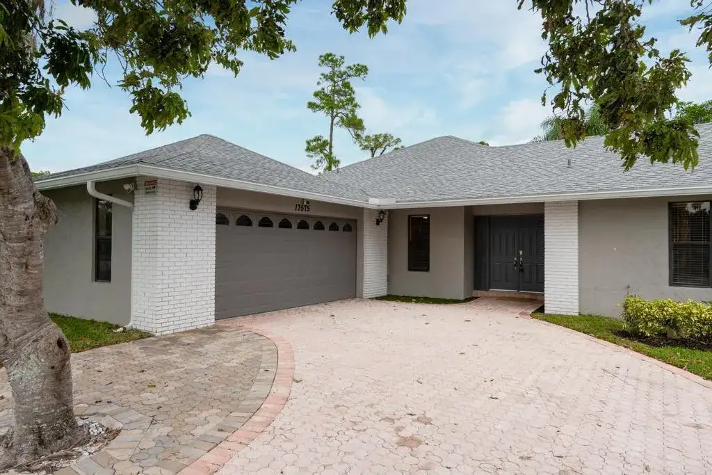 13575 COLUMBINE Avenue, Wellington FL 33414 photo 2