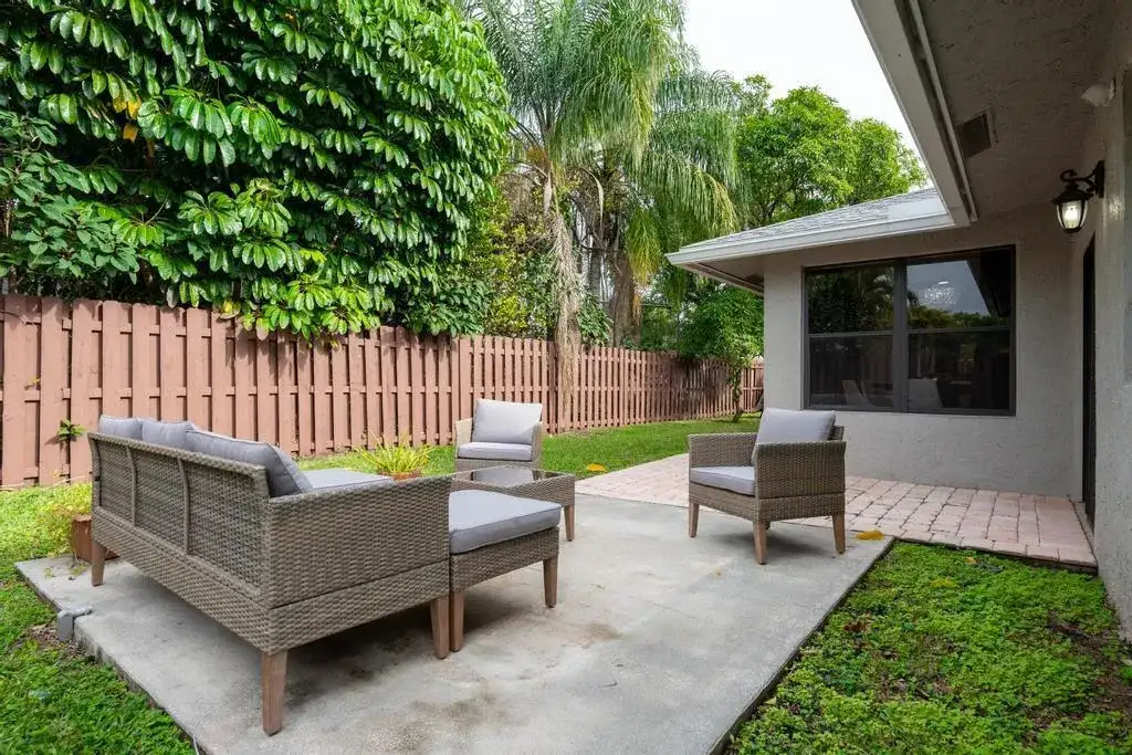 13575 COLUMBINE Avenue, Wellington FL 33414 photo 4