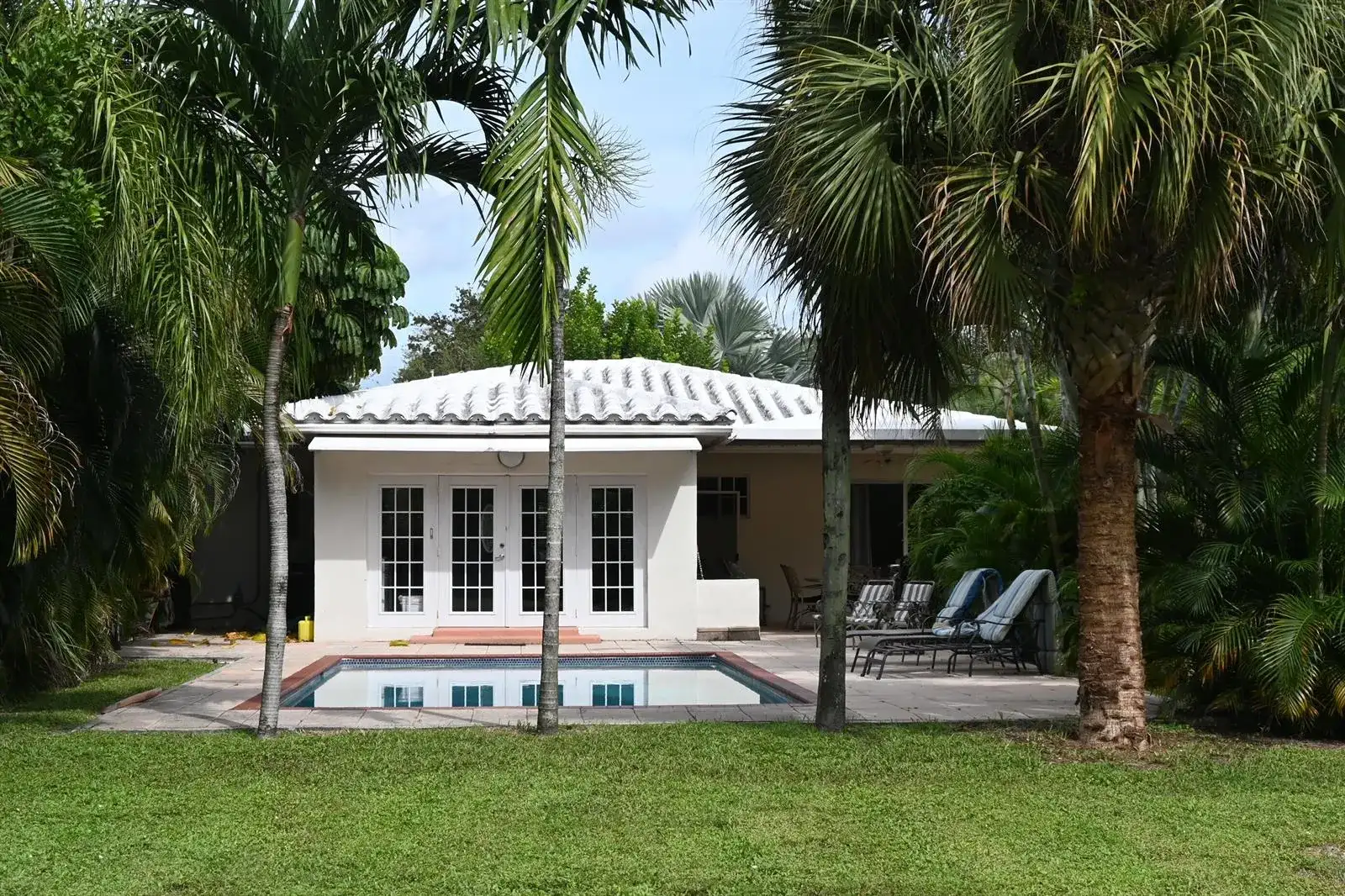 2418 VAN BUREN Street, Hollywood FL 33020 photo 3