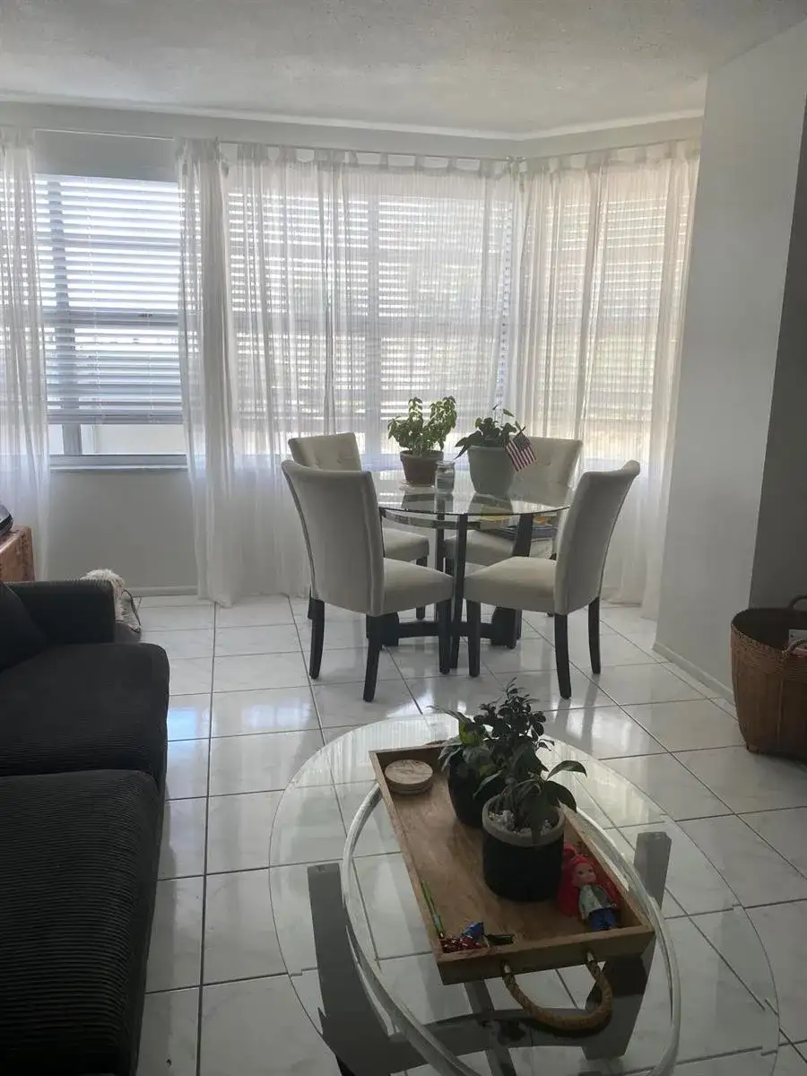 1965 S OCEAN Drive, Hallandale Beach FL 33009 photo 3