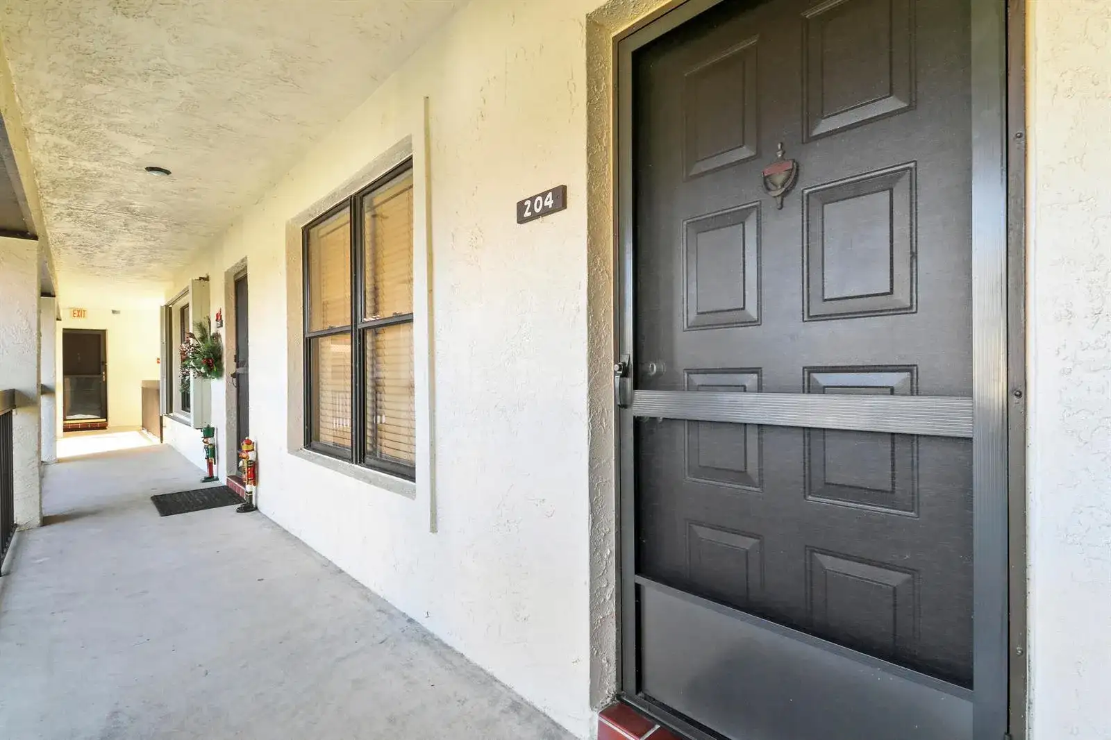 540 SW South River Drive, Stuart FL 34997 photo 3