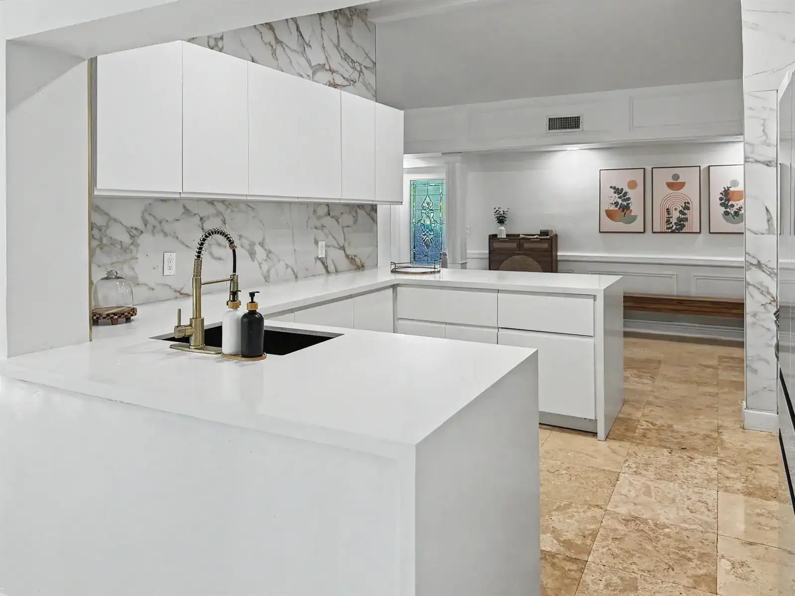 2836 NW 11TH Avenue, Wilton Manors FL 33311 photo 3