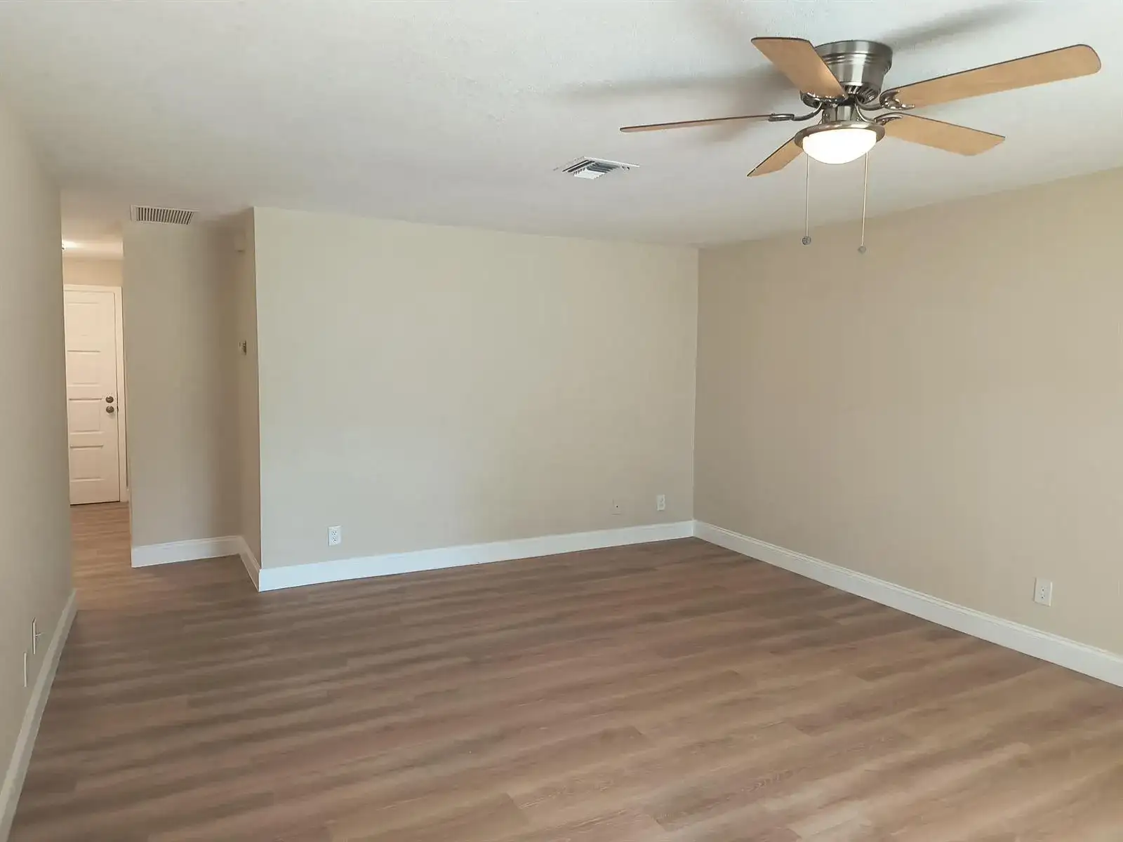 6903 COQUINA Avenue, Fort Pierce FL 34951 photo 4