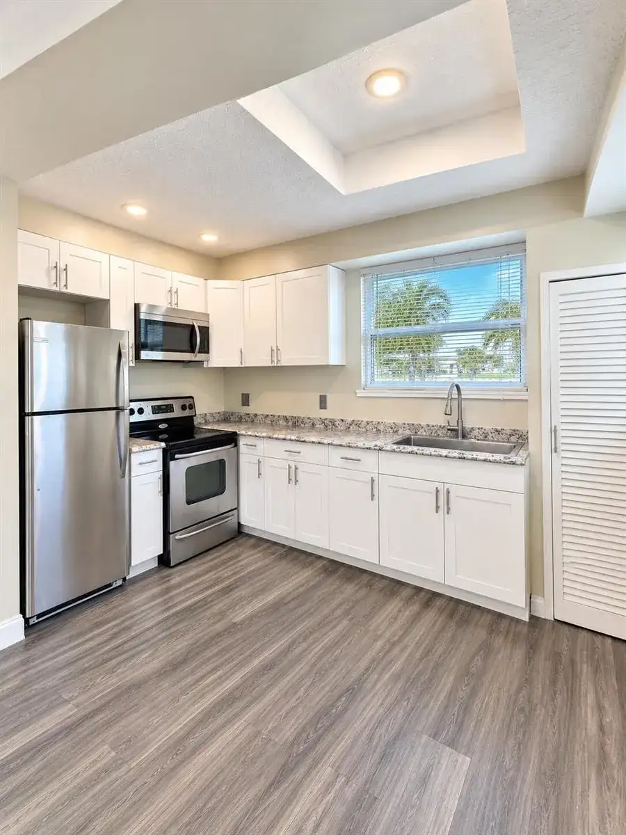 2793 SHAWNEE Road # B, West Palm Beach FL 33406 photo 5