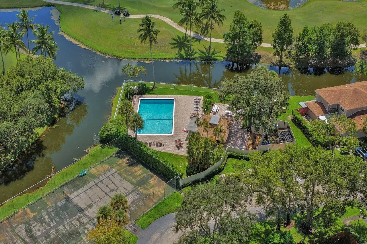 734 NW 132nd Terrace, Plantation FL 33325 photo 3