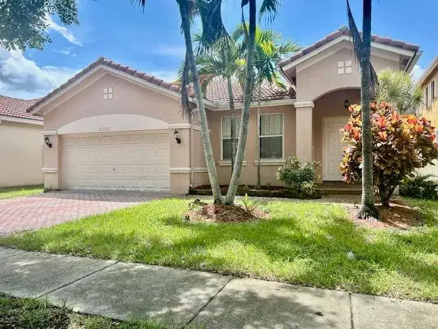 2302 SW 125TH Avenue, Miramar FL 33027 photo 3