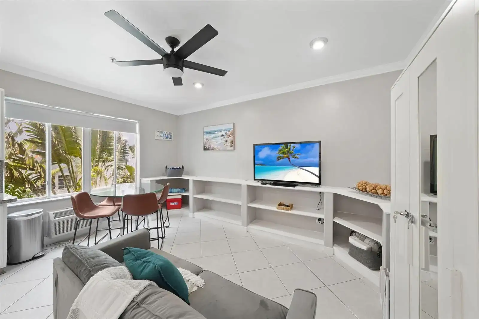 3710 Collins Avenue # 304, Miami Beach FL 33140 photo 5