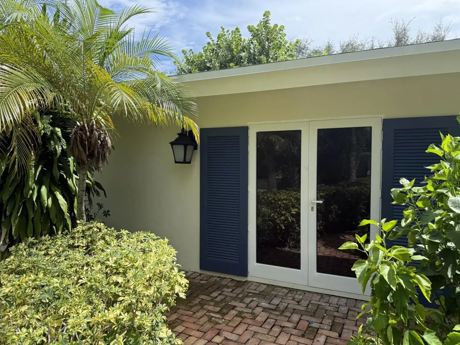 228 Lake Terrace, Delray Beach FL 33444 photo 2