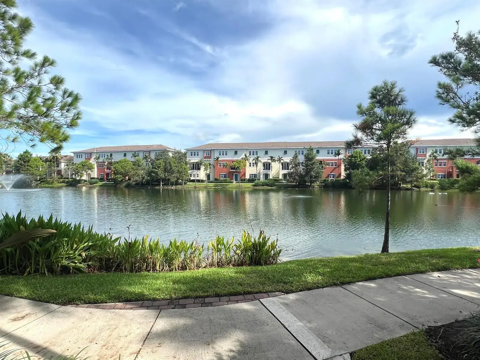 219 SW 7th Street, Pompano Beach FL 33060 photo 2