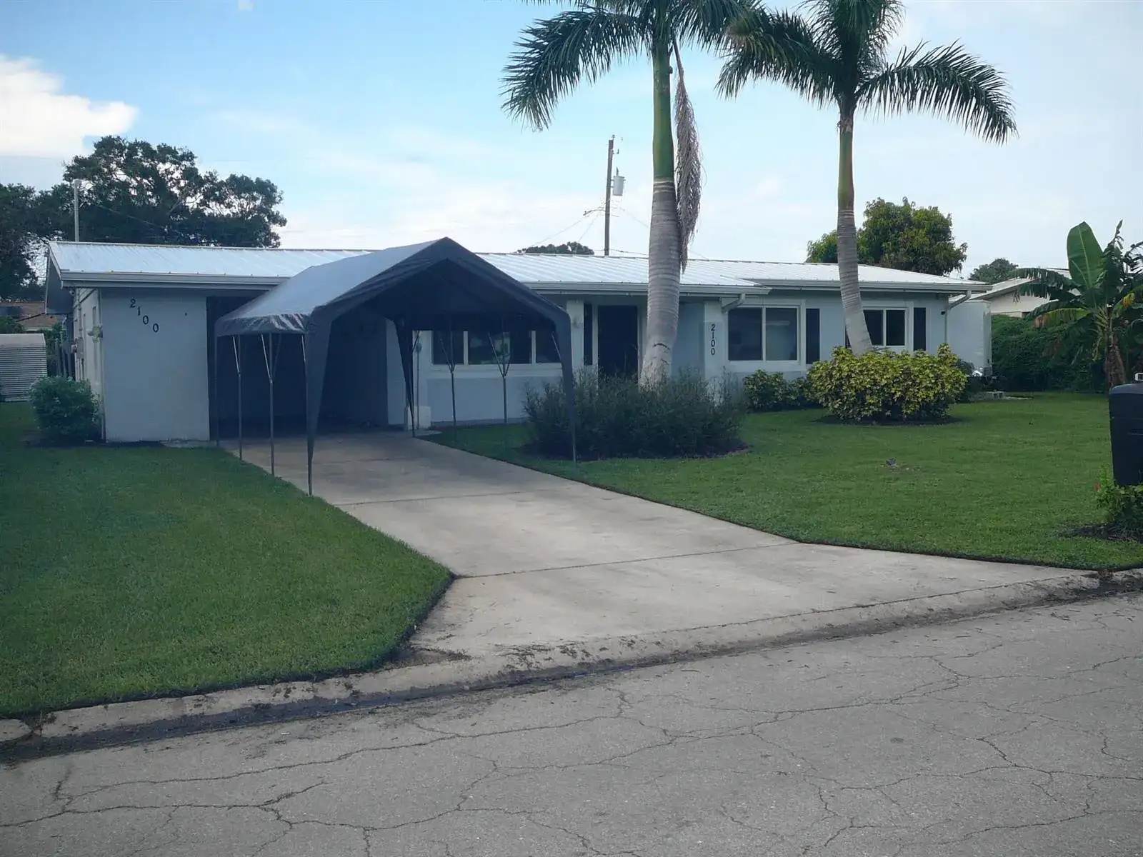2100 W Esplanade, Fort Pierce FL 34982 photo 4