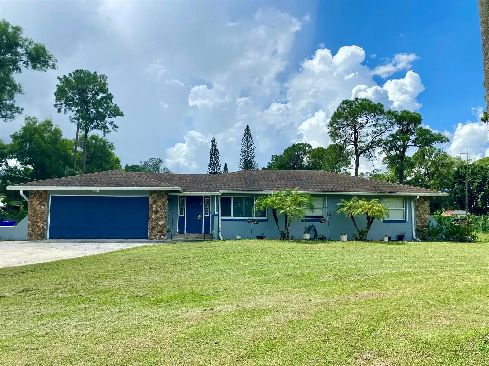 11920 41st Court N, West Palm Beach FL 33411 photo 2