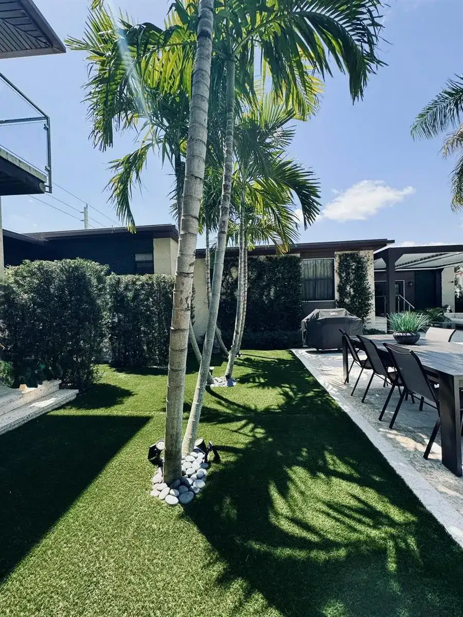 301 Palmetto Street, West Palm Beach FL 33405 photo 3