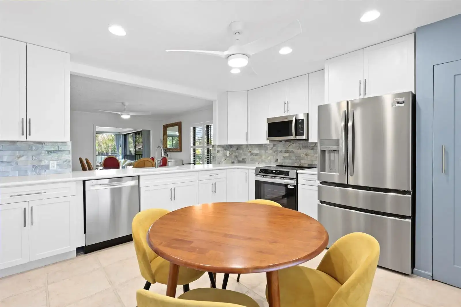 5172 SE CLUB Way # 207, Stuart FL 34997 photo 4