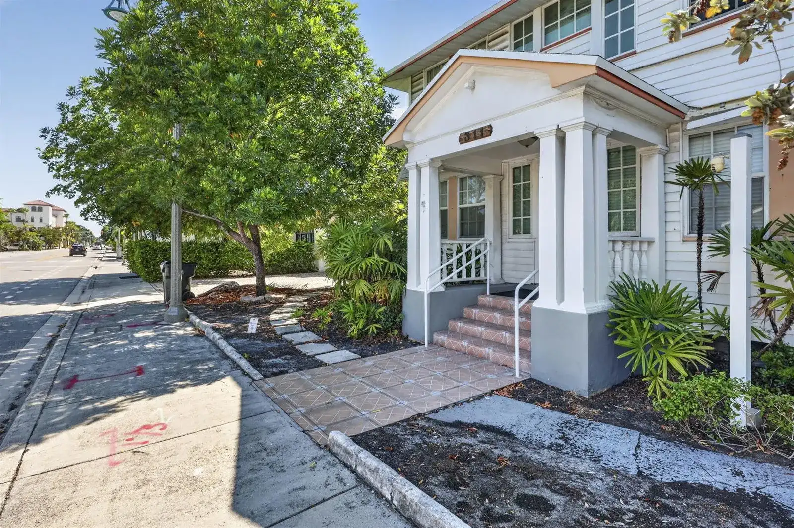 311 N FEDERAL # 6, FL 33460 photo 2