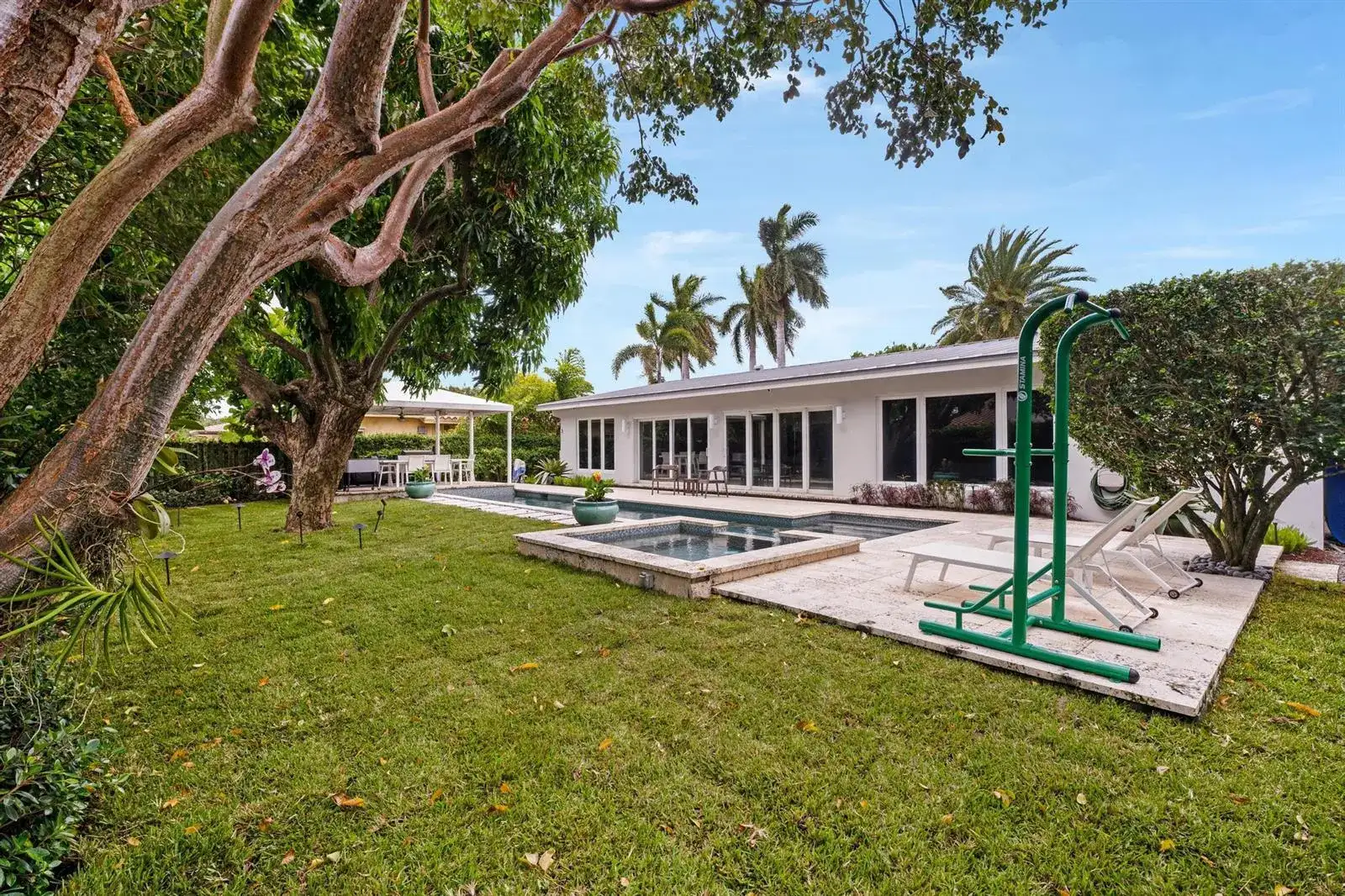 2012 NE 31ST Avenue, Fort Lauderdale FL 33305 photo 3