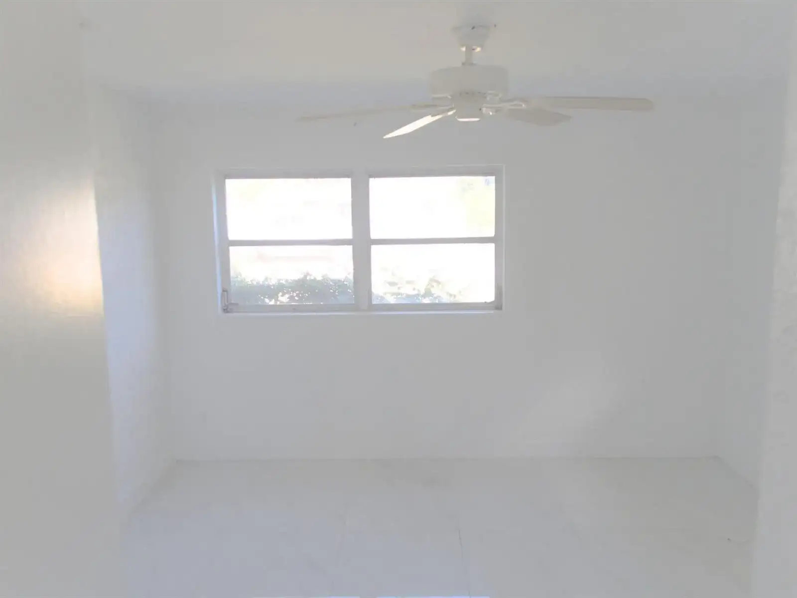 5308 Marcia Place, West Palm Beach FL 33407 photo 3
