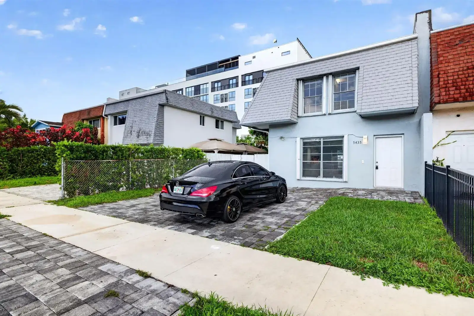 5435 SW 44TH Terrace, Dania Beach FL 33314 photo 3