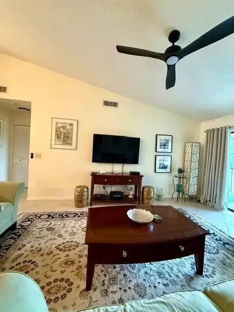 1002 Keystone Drive Unit g, Jupiter FL 33458 photo 3