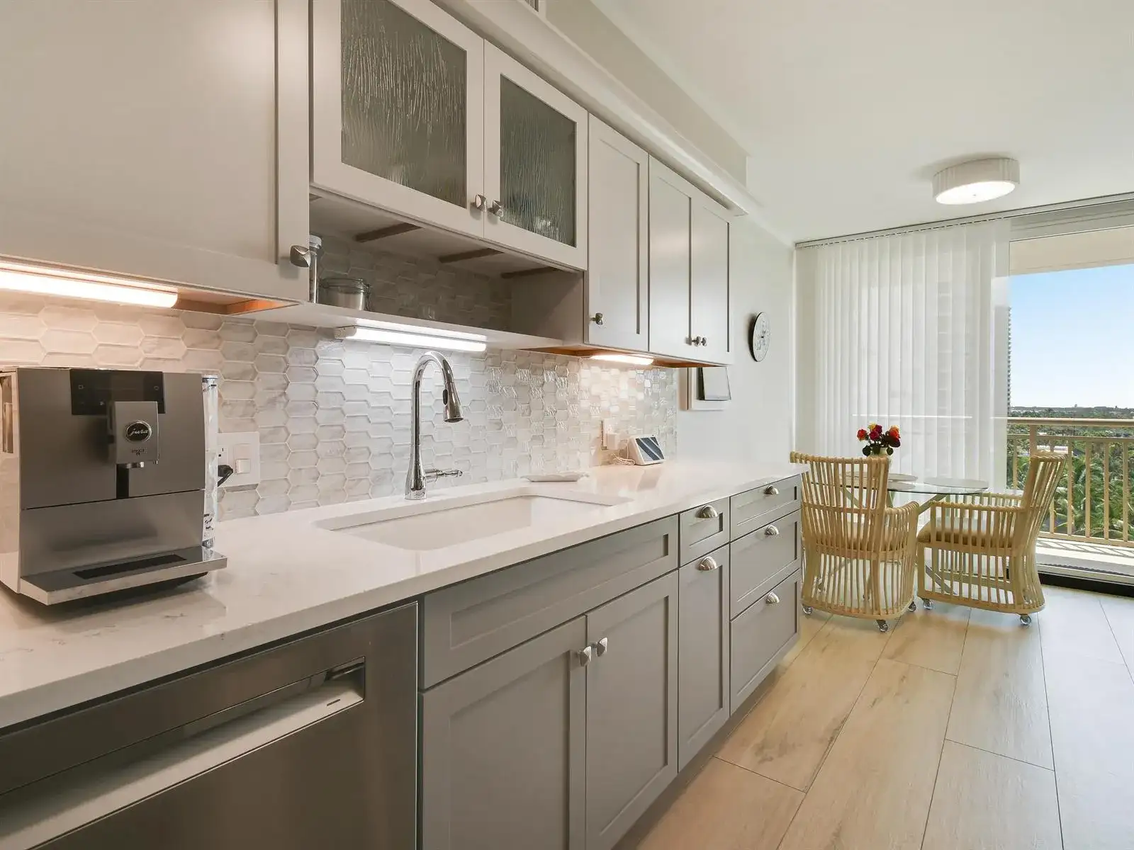 3400 N OCEAN Drive # 908, Singer Island FL 33404 photo 4