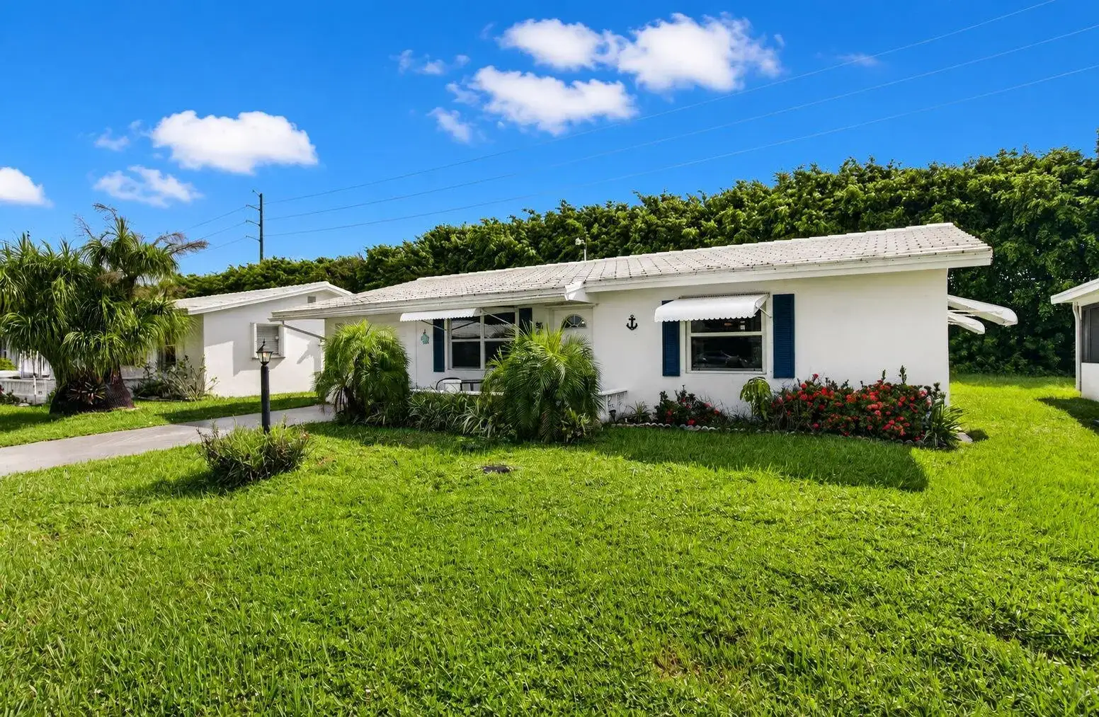 400 SW 8TH Place, Boynton Beach FL 33426 photo 2