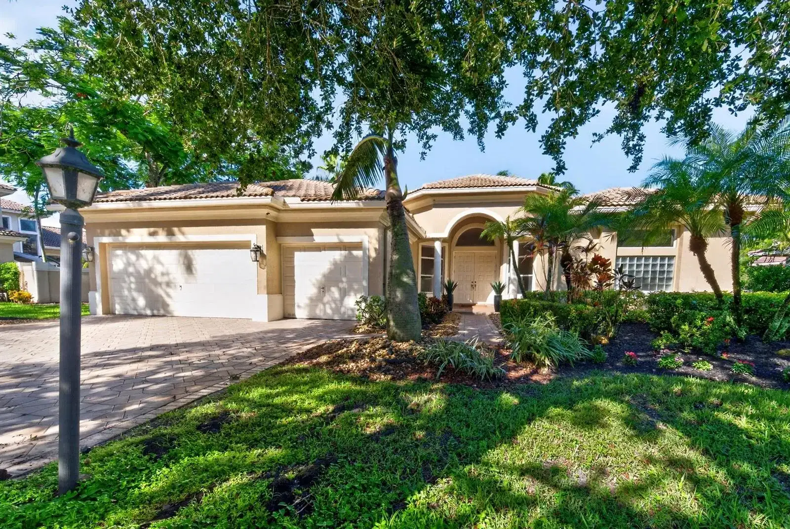 6519 NW 103rd Terrace, Parkland FL 33076 photo 2