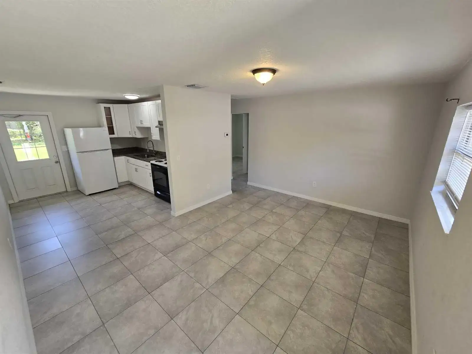 4003 AVENUE I # A, Fort Pierce FL 34947 photo 2