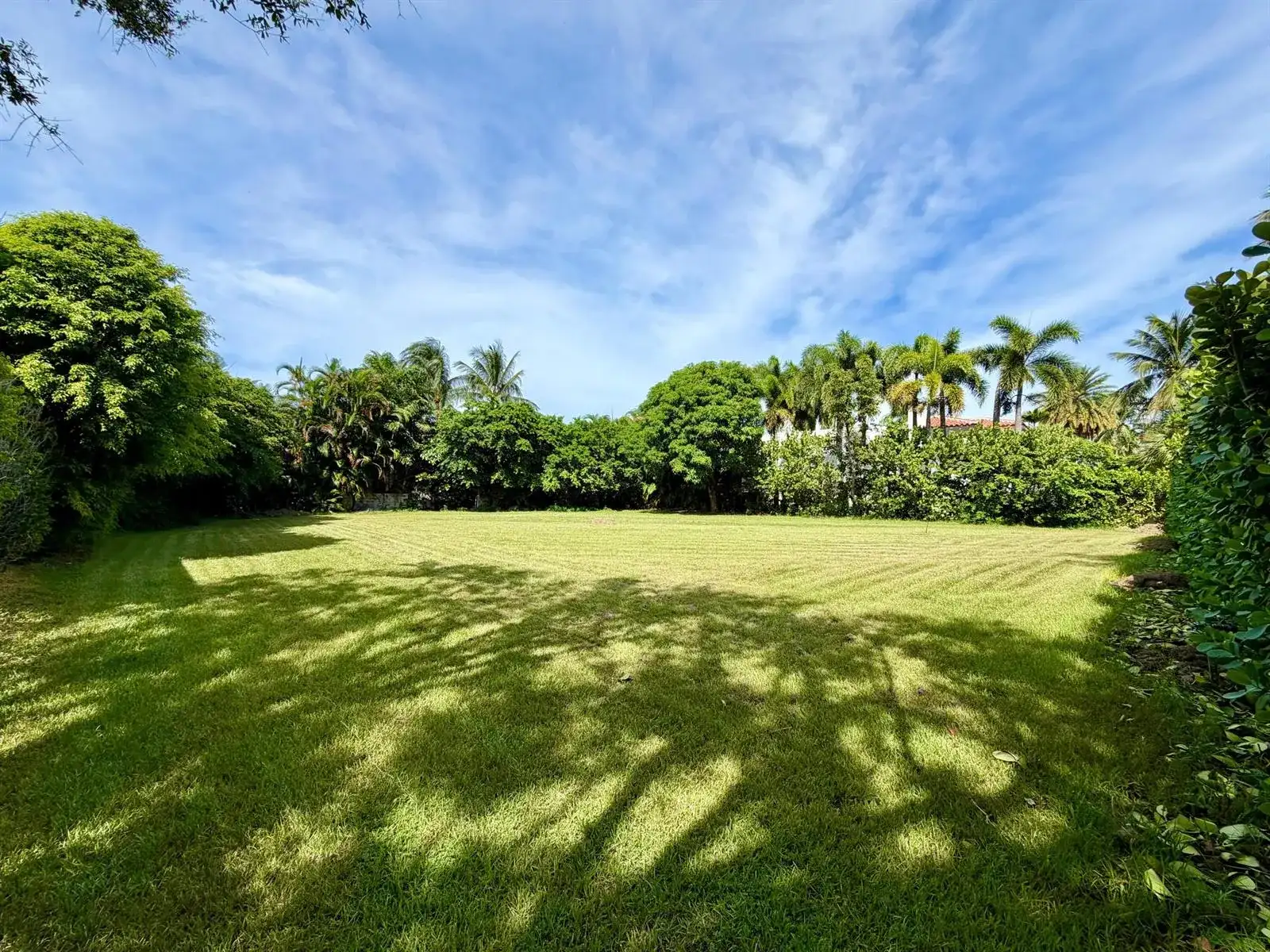 243 Seaspray Avenue, Palm Beach FL 33480 photo 2