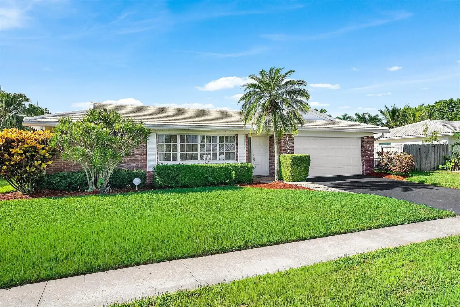 1060 NW 9th Street, Boca Raton FL 33486 photo 2