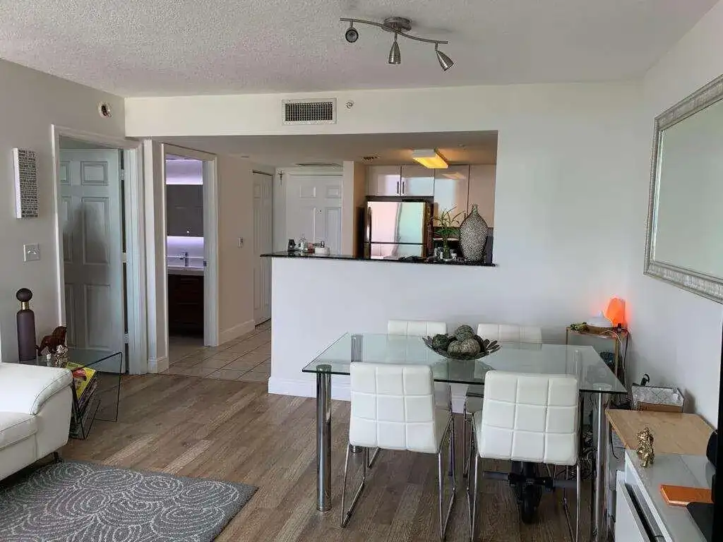 3000 CORAL Way # 707, Miami FL 33145 photo 5