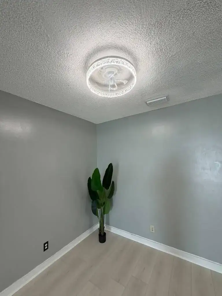 403 NW 2nd Street, Hallandale Beach FL 33009 photo 4