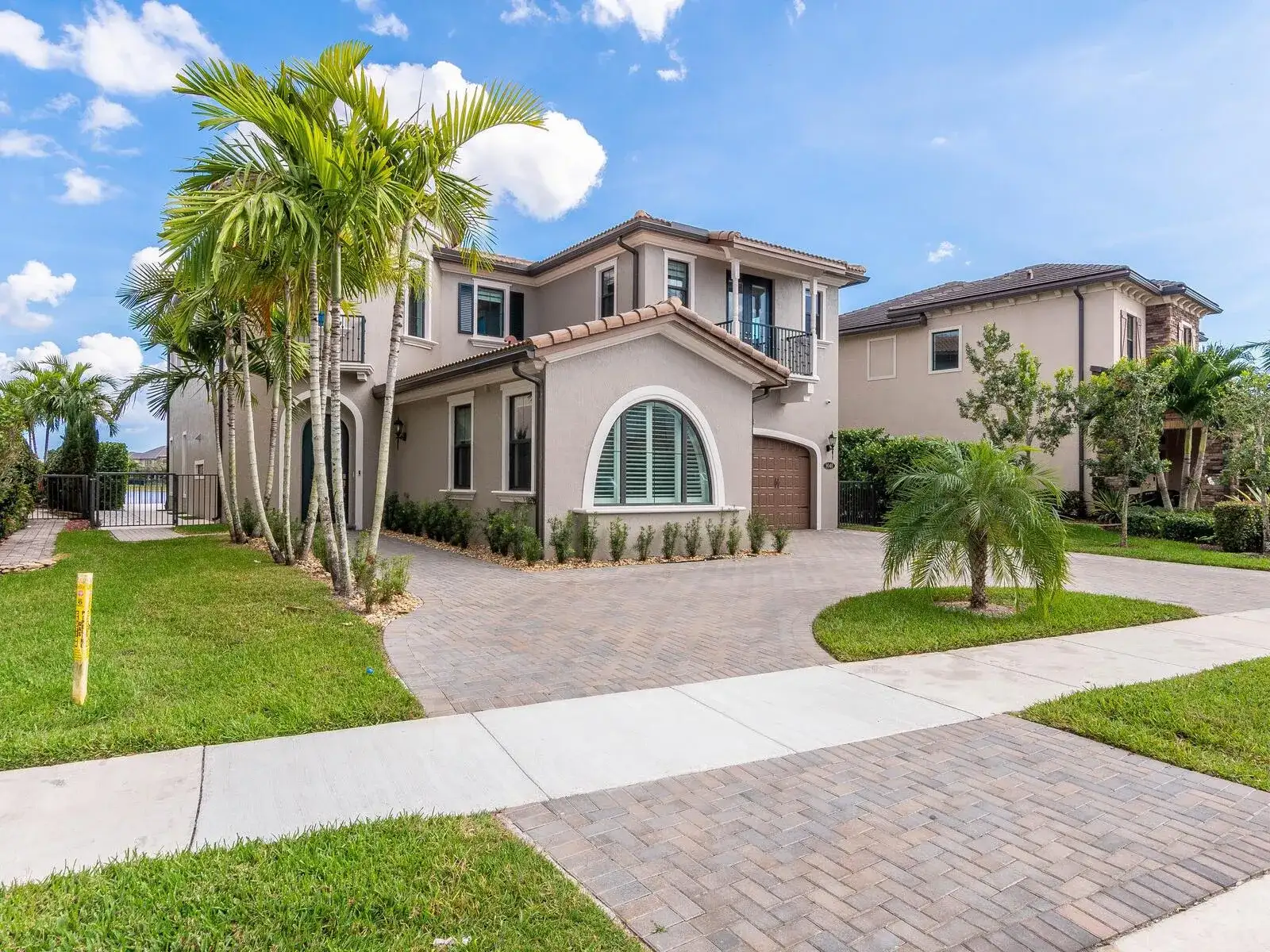 9040 Watercrest Circle W, Parkland FL 33076 photo 2