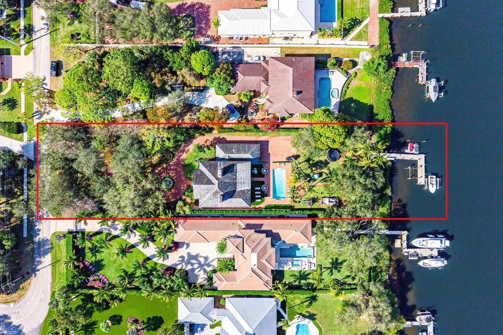 19153 SE Jupiter River Drive, Jupiter FL 33458 photo 4