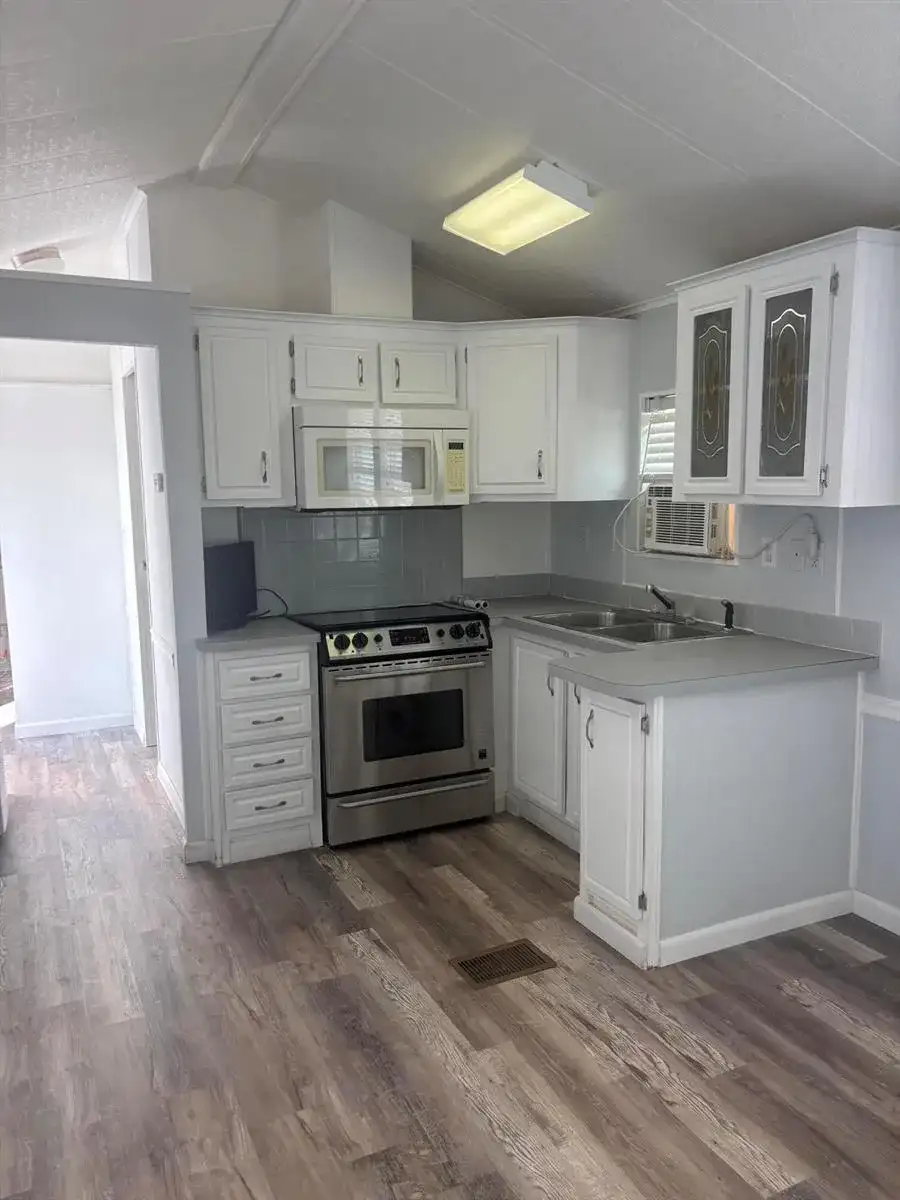 36 E 2nd Street # p4, Key Largo FL 33037 photo 3