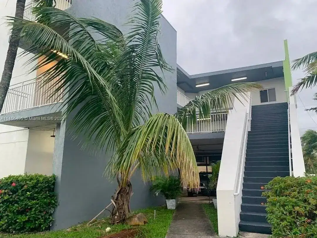 2210 NW 34TH Street # 303, Miami FL 33142 photo 3