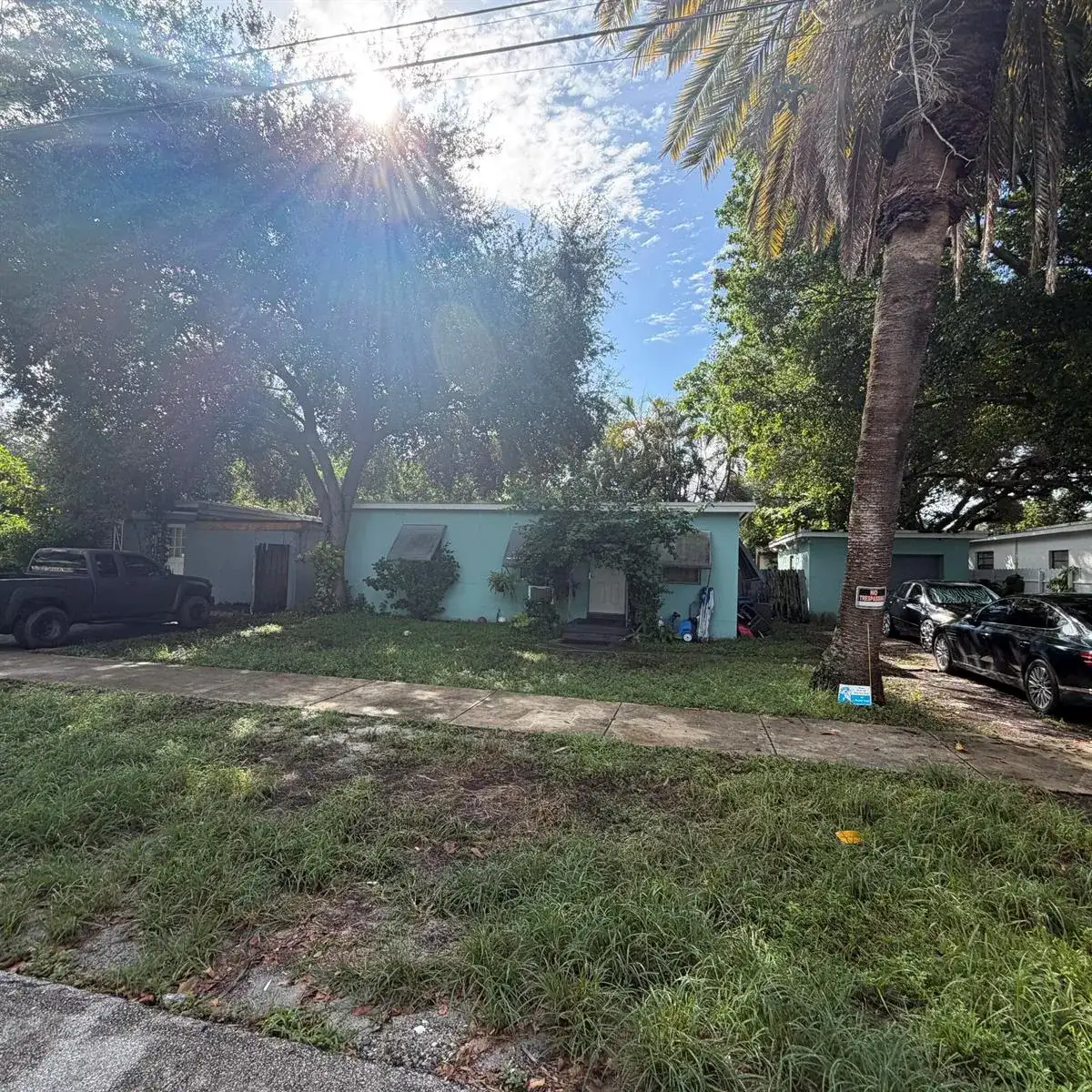 606 COLUMBUS Parkway, Hollywood FL 33021 photo 2