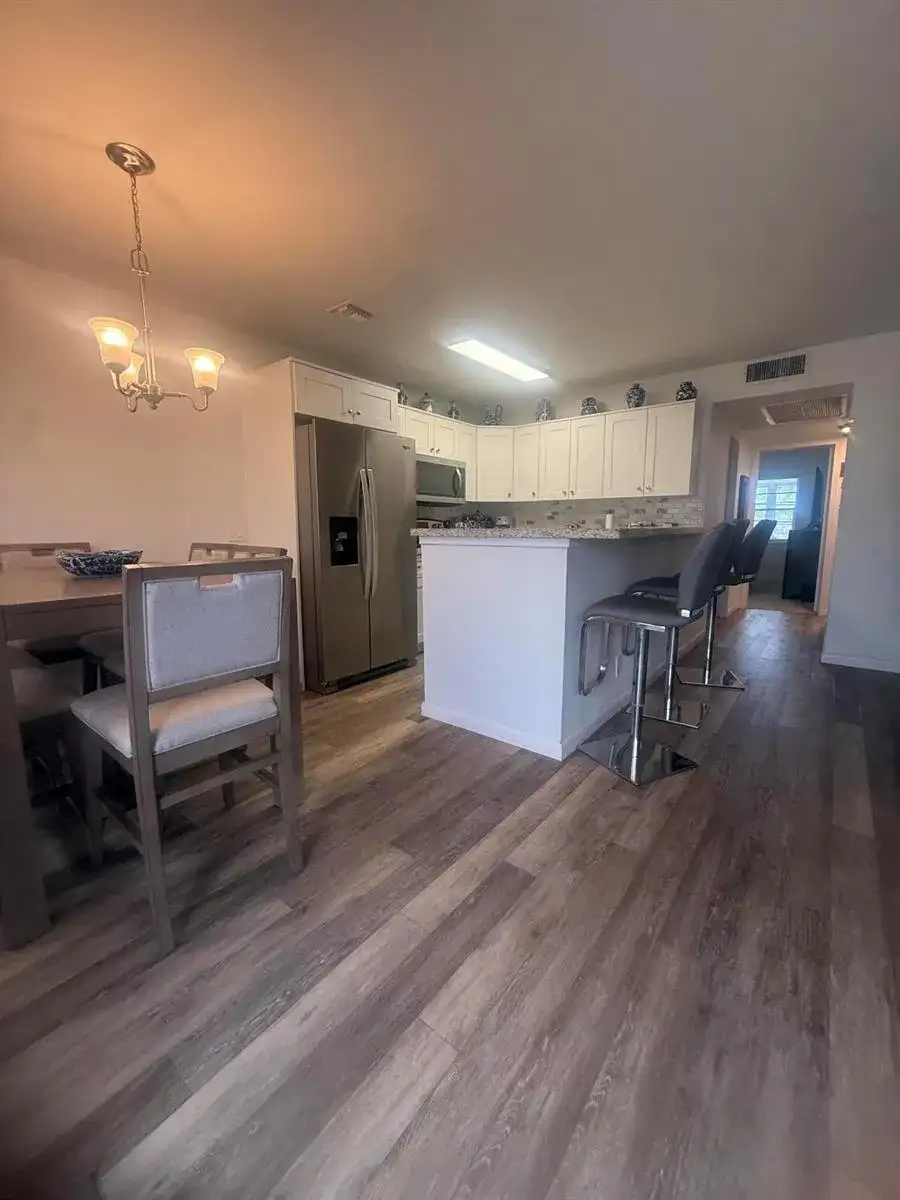 209 Brighton E, Boca Raton FL 33434 photo 3