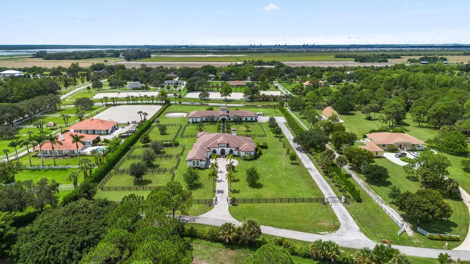 843 STALLION Drive, Loxahatchee FL 33470 photo 2