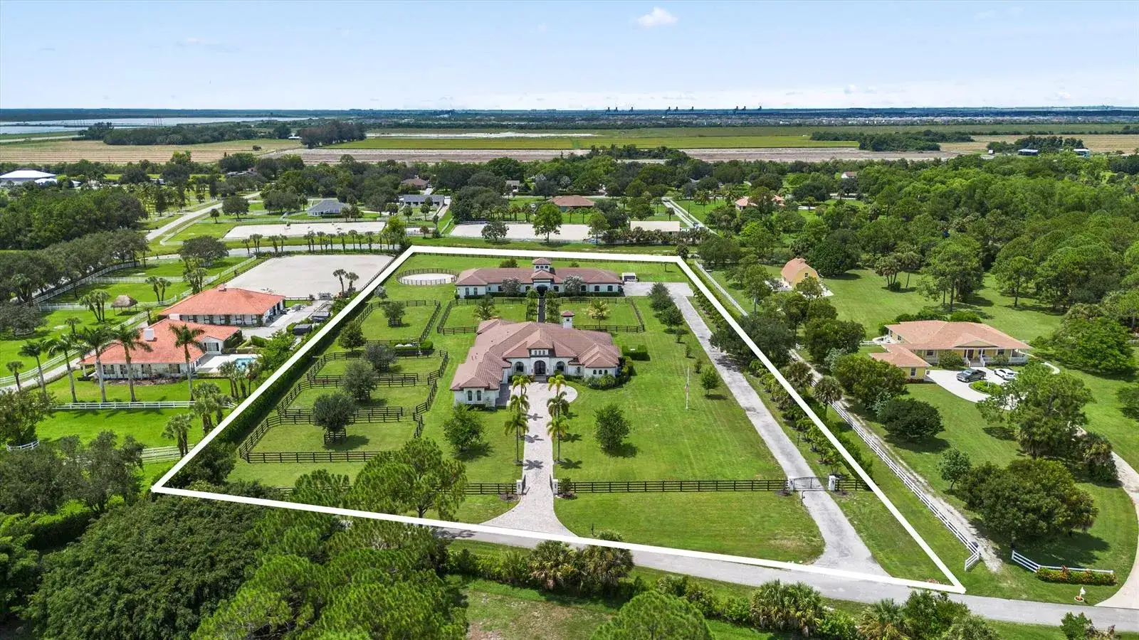 843 STALLION Drive, Loxahatchee FL 33470 photo 3