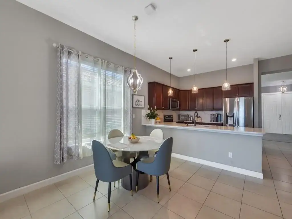 1804 BERKSHIRE Circle SW, Vero Beach FL 32968 photo 5
